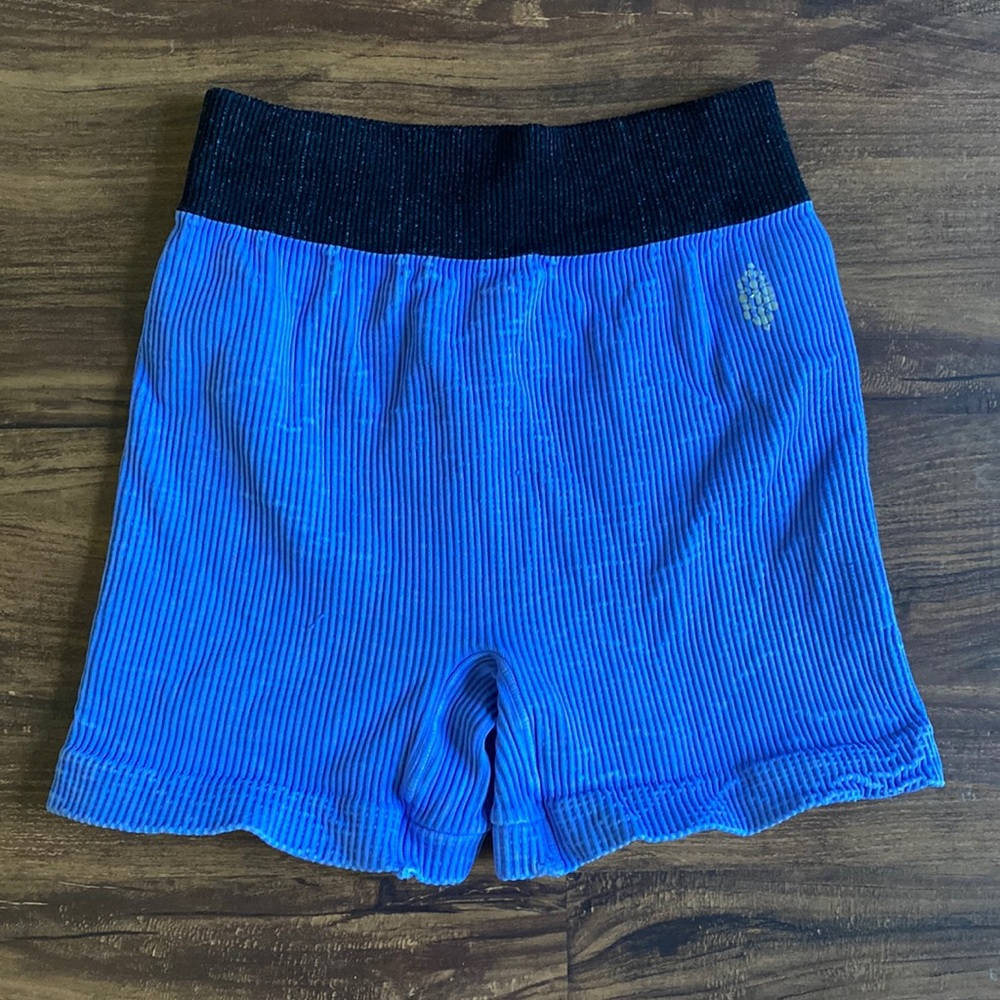 Free people Movement prajna short